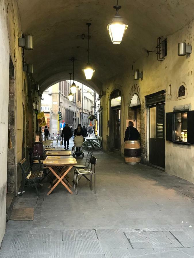 Quiet In The Florenz