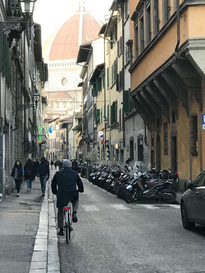 Quiet In The Florenz